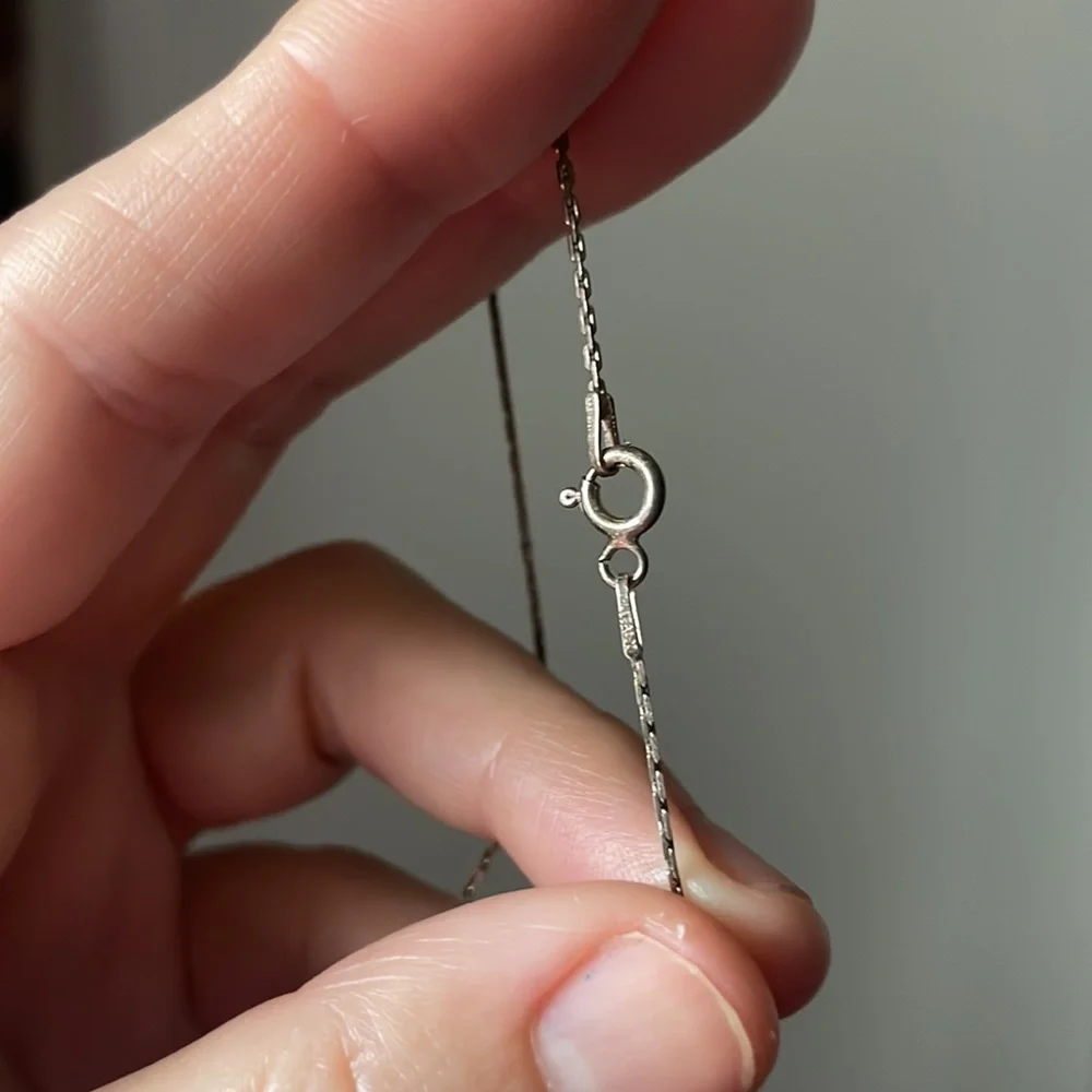 ☀️sold NFS☀️Sterling silver cross necklace - Picture 4 of 5